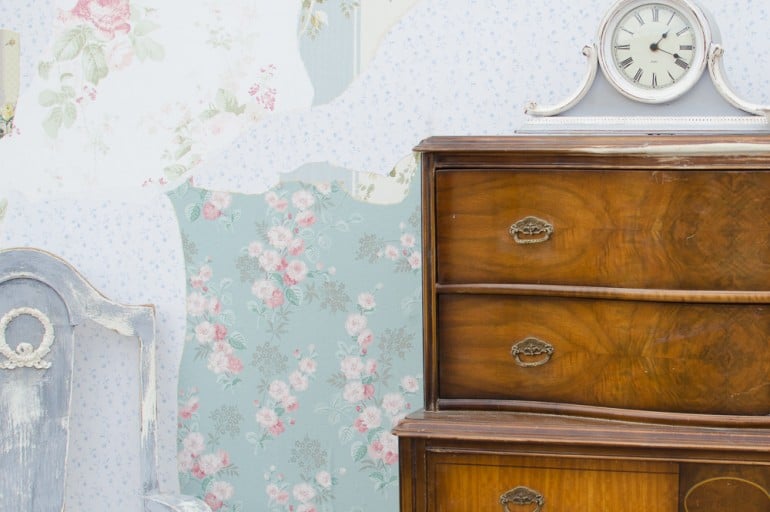 Diy Free Standing Wall With Vintage Wallpaper Start At Home Decor Diy Free Standing Wall With Vintage Wallpaper