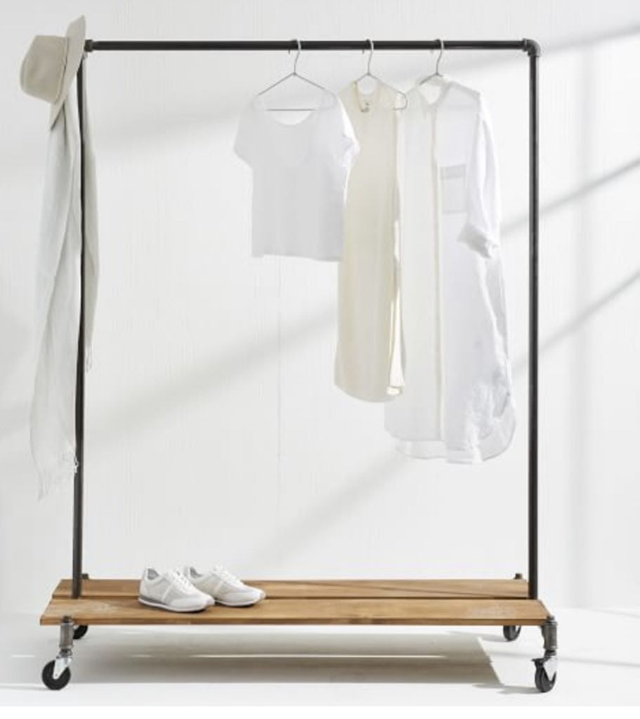 DIY Pipe Clothing Rack - The Glamorous Gleam %