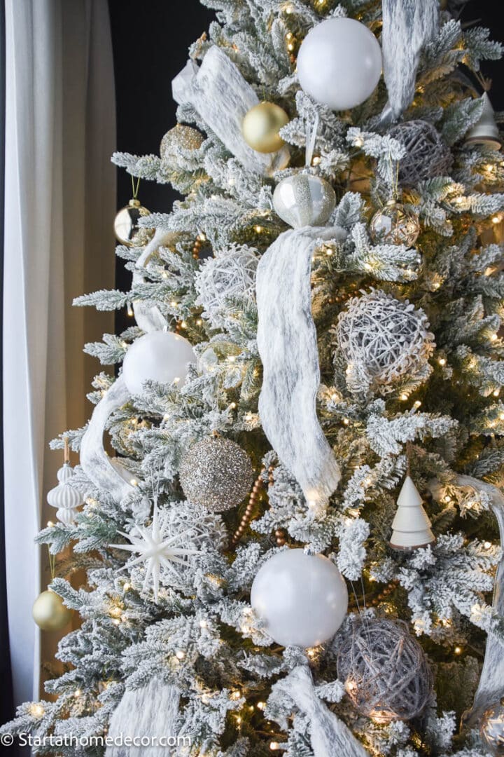 How to Style an Elegant White and Gold Christmas Tree - Start at Home Decor
