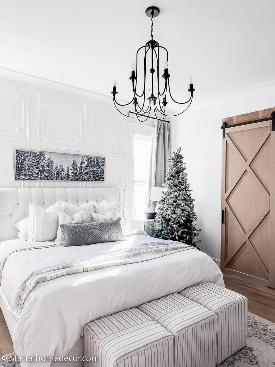 neutral christmas sign