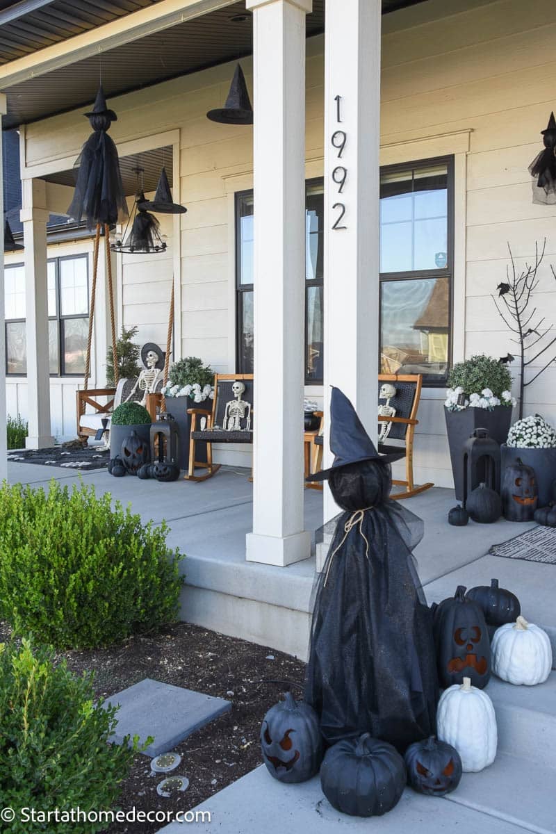 halloween front porch
