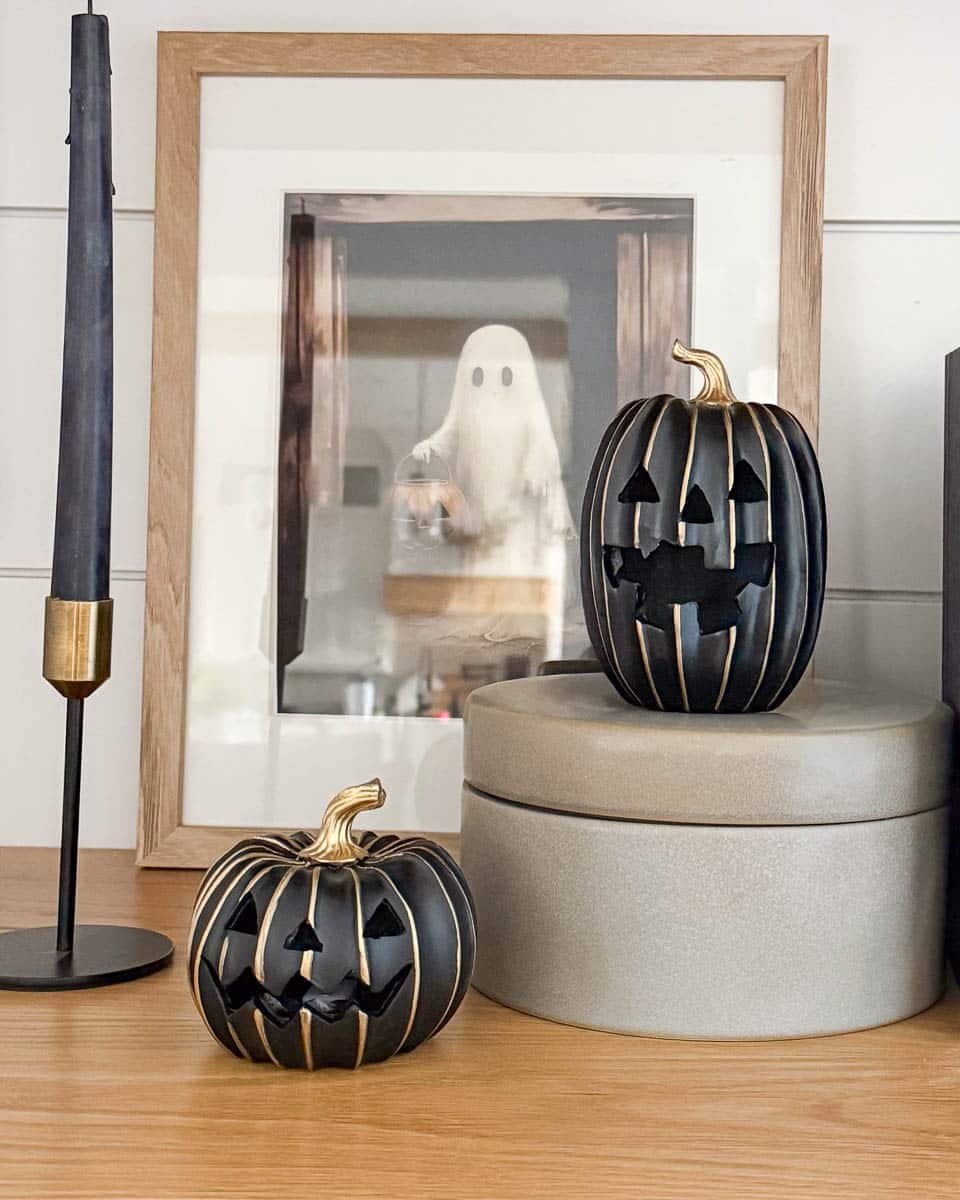 black and gold pumpkins