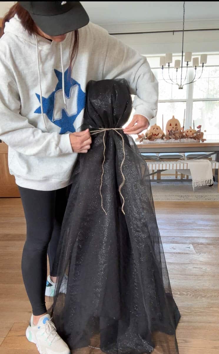 add string to define the head