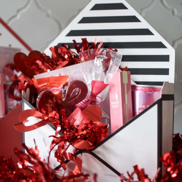 valentine envelope gift